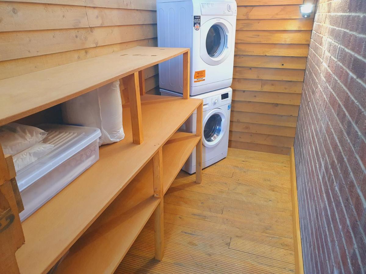 Sherwood Studio Annexe 1 Bedroom Entire Property Βοστώνη Εξωτερικό φωτογραφία